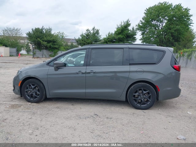 2C4RC1BG0LR232753 Chrysler Pacifica Touring L