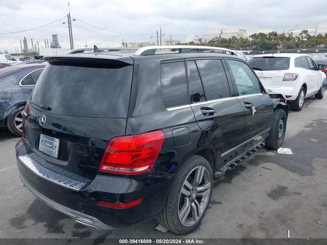 WDCGG5HBXFG338058 Mercedes-Benz GLK 350