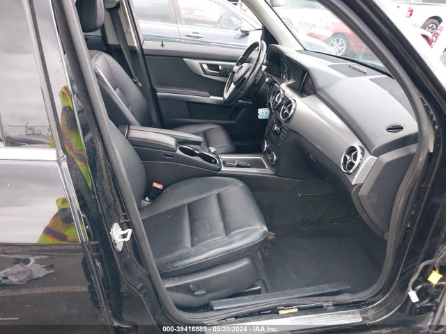 WDCGG5HBXFG338058 Mercedes-Benz GLK 350