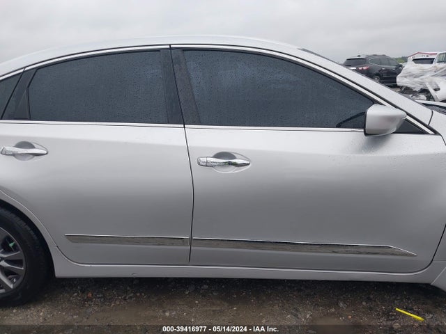 Nissan Altima 2.5 S 2015 1N4AL3AP3FC479990 Image 13