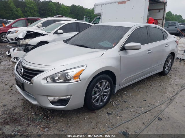 Nissan Altima 2.5 S 2015 1N4AL3AP3FC479990 Image 2