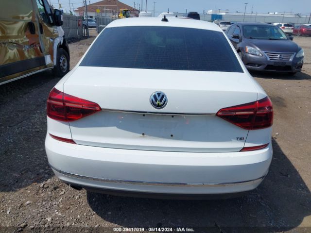 1VWBA7A37JC008486 Volkswagen Passat 2.0t Se