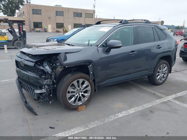 Toyota Rav4 Xle Premium 2023 2T3A1RFV7PW392764 Image 2