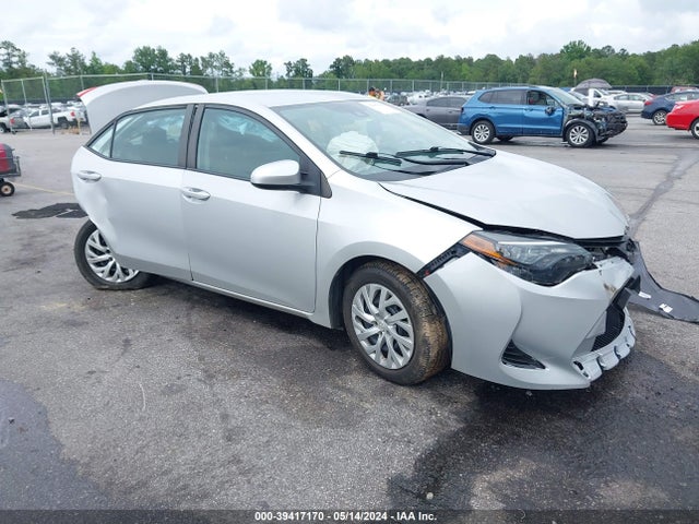 Toyota COROLLA LE 2019 5YFBURHE7KP939480 main image