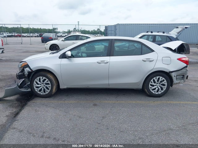 Toyota COROLLA LE 2019 5YFBURHE7KP939480 Image 13