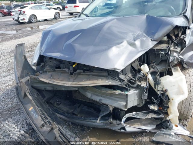 3FADP4FJ4EM159375 Ford Fiesta Titanium