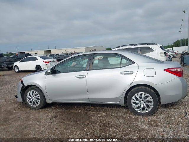 Toyota COROLLA LE 2017 5YFBURHE6HP698570 Image 14