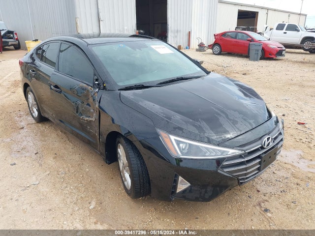 2019 5NPD84LF2KH415148 main image