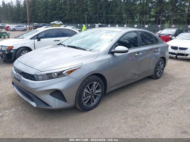 KIA Forte Lxs 2023 3KPF24AD8PE575154 Image 2