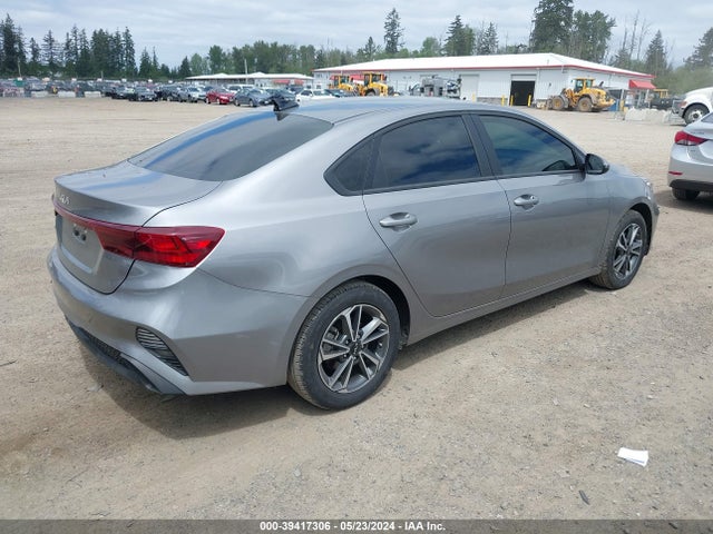 KIA Forte Lxs 2023 3KPF24AD8PE575154 Image 4