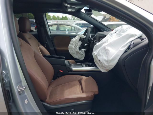 W1N4N4HB9RJ608440 Mercedes-Benz Gla 250 4matic