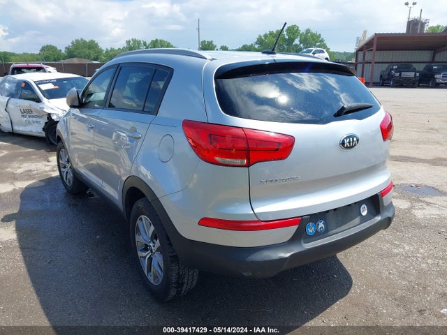 KIA Sportage Lx 2016 KNDPB3AC5G7797480 Image 3