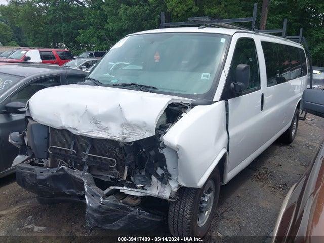 Chevrolet Express 3500 Ls 2014 1GAZGZFA5E1199158 Image 2
