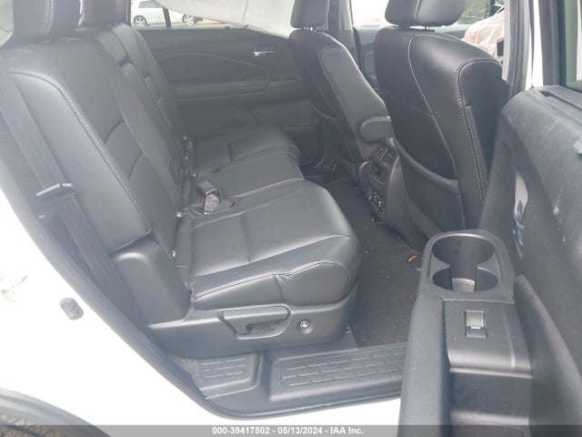 Honda Pilot Touring 2017 5FNYF6H96HB101094 Image 8