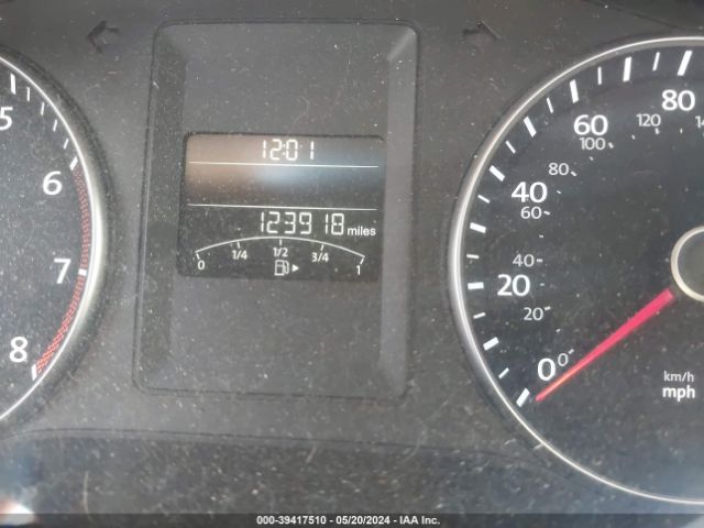 3VWD17AJXEM326386 Volkswagen Jetta 1.8t Se