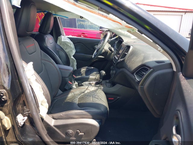 1C4PJMBX1KD369670 Jeep Cherokee Trailhawk Elite 4x4