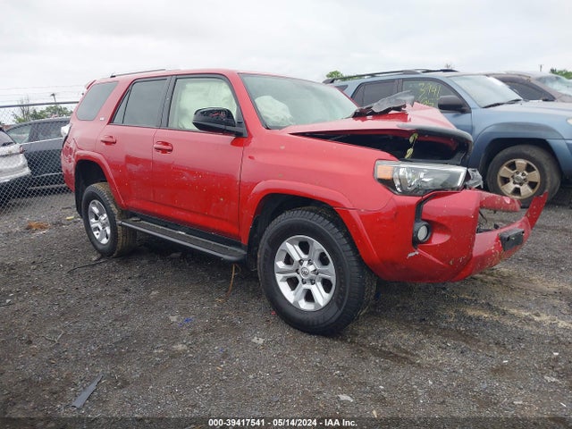 Toyota 4RUNNER SR5 2018 JTEBU5JR5J5578831 главное изображение