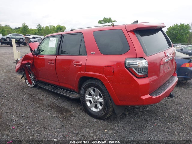 Toyota 4RUNNER SR5 2018 JTEBU5JR5J5578831 Image 3