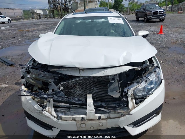 Honda CIVIC EX 2018 2HGFC2F71JH540845 Image 13