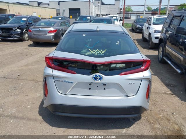 JTDKAMFP6M3195589 Toyota Prius Prime Xle