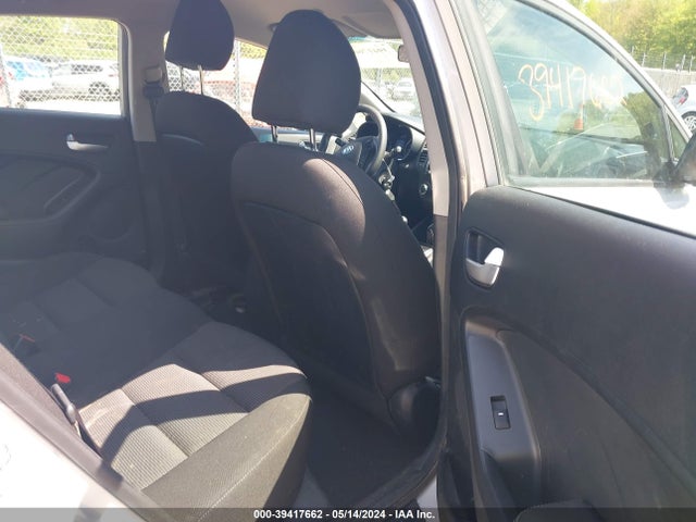 KIA FORTE LX 2017 3KPFK4A79HE043987 Image 8