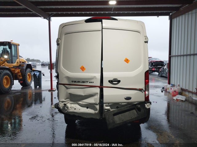 Ford Transit-250 2023 1FTBR1C86PKB97910 Image 17