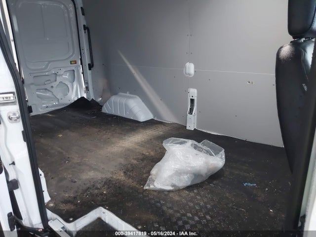 Ford Transit-250 2023 1FTBR1C86PKB97910 Image 8