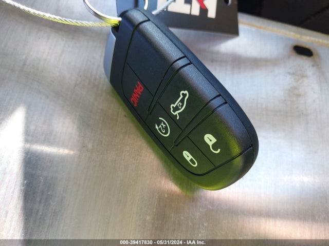 Chrysler 300 2014 2C3CCAAG0EH189150 Image 11