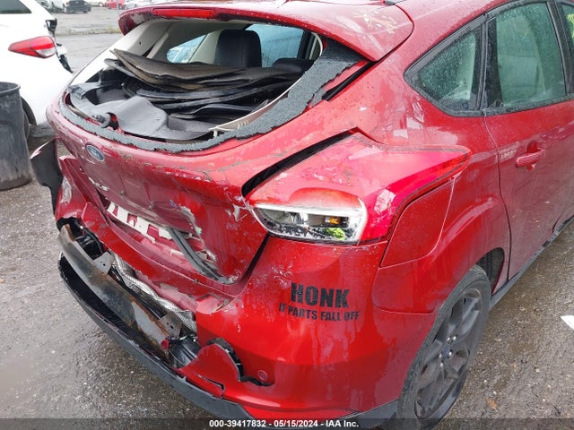 1FADP3K23GL357362 Ford FOCUS SE