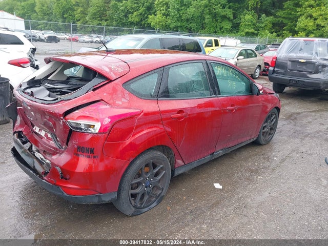 1FADP3K23GL357362 Ford FOCUS SE