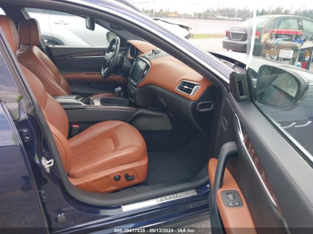ZAM57YSA0J1270925 Maserati GHIBLI S