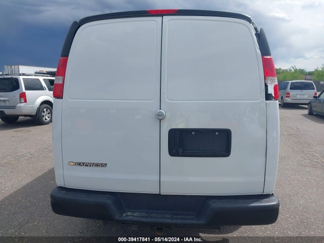 Chevrolet Express 2500 Work Van 2019 1GCWGAFG5K1306267 Image 15