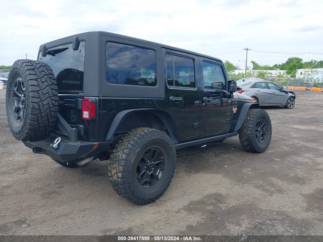1C4BJWDG2EL210220 Jeep Wrangler Unlimited Willys Wheeler