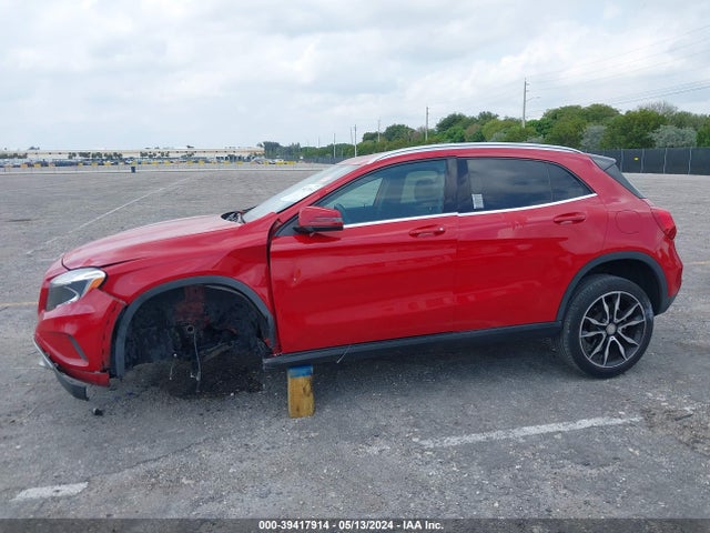 WDCTG4GB1FJ122239 Mercedes-Benz Gla 250 4matic