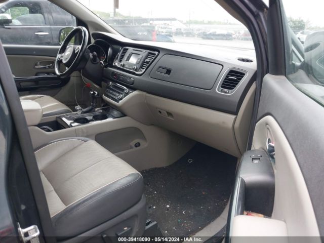 KNDMC5C16G6136411 KIA SEDONA EX