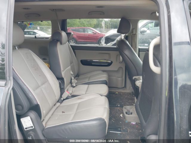 KNDMC5C16G6136411 KIA SEDONA EX