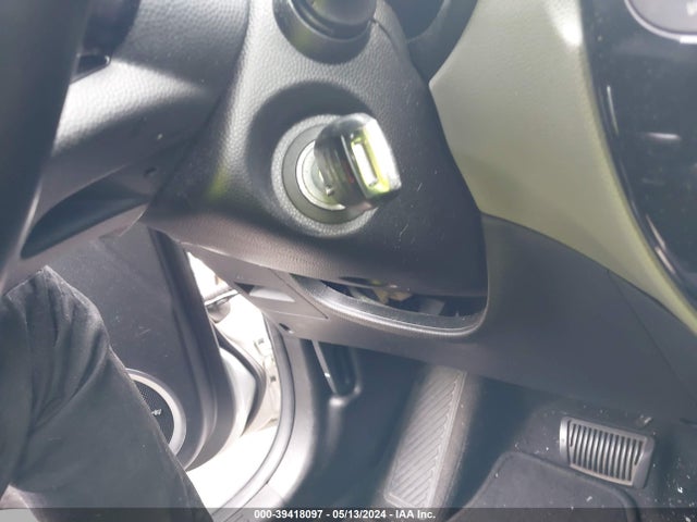 KIA SOUL + 2014 KNDJP3A57E7711138 Image 11