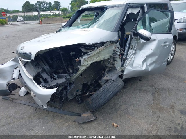 KIA SOUL + 2014 KNDJP3A57E7711138 Image 6