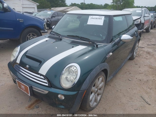 2006 MINI COOPER S WMWRE33546TG99786 Photo 1