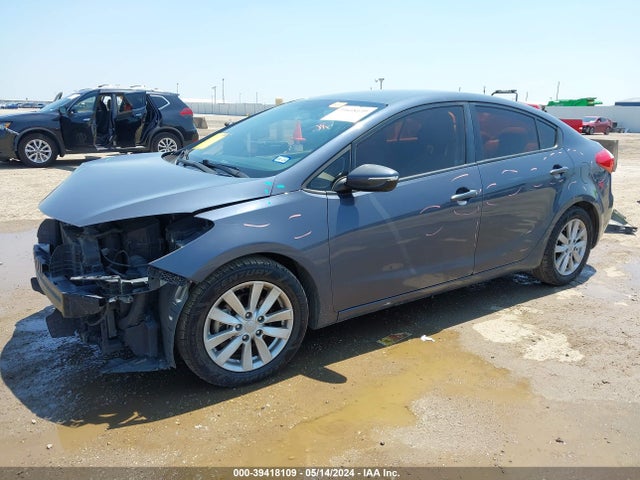 KIA FORTE LX 2015 KNAFX4A61F5380846 Image 2