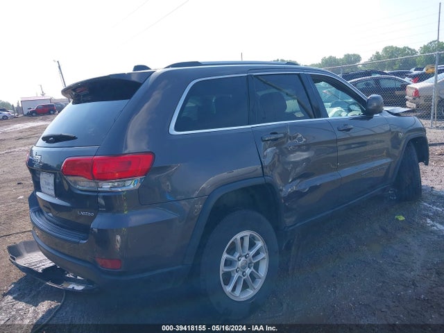 1C4RJFAG3JC350838 Jeep Grand Cherokee Laredo E 4x4