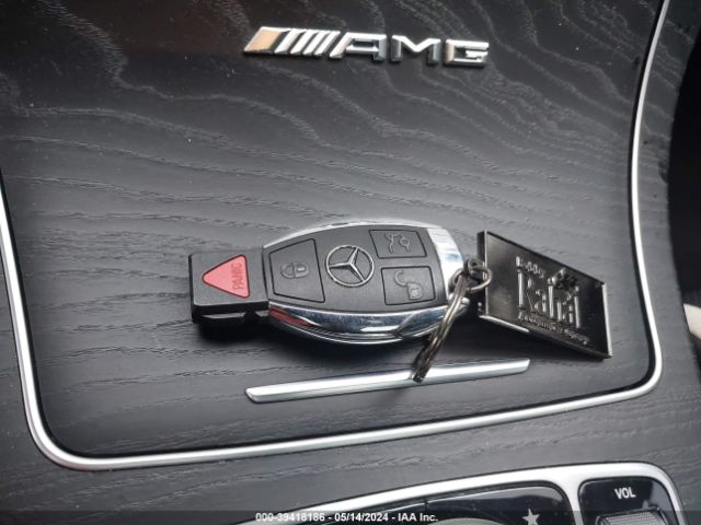 55SWF8HB4GU106216 Mercedes-Benz Amg C 63 S