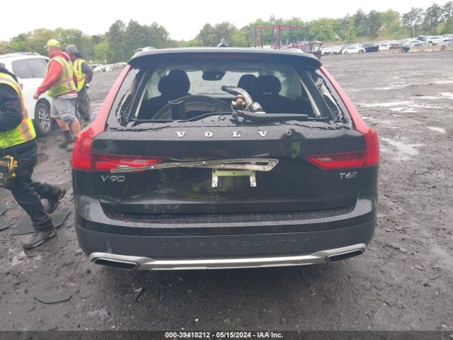YV4A22NL9H1007836 Volvo V90 Cross Country T6