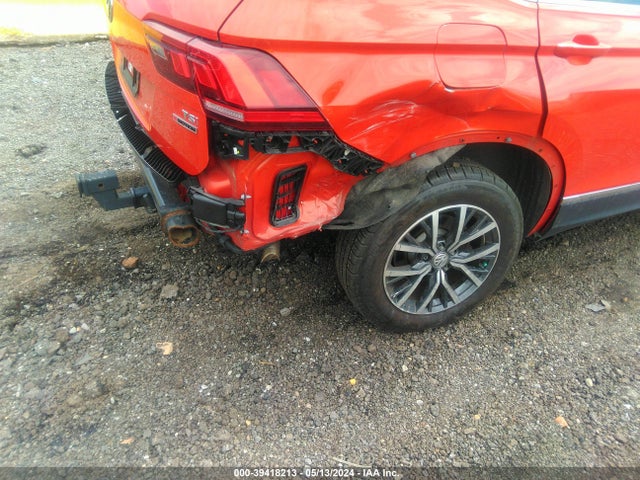 3VV2B7AXXJM206336 Volkswagen Tiguan 2.0t Se/2.0t Sel