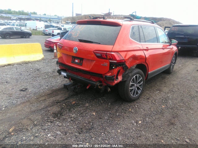 3VV2B7AXXJM206336 Volkswagen Tiguan 2.0t Se/2.0t Sel