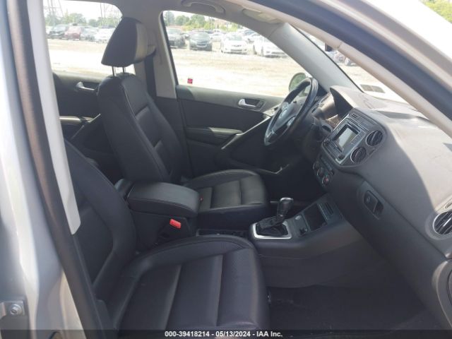 WVGBV7AX5GW026952 Volkswagen TIGUAN S