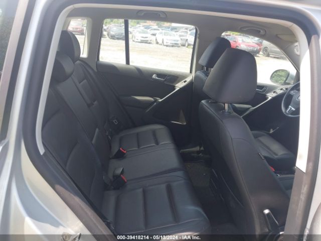 WVGBV7AX5GW026952 Volkswagen TIGUAN S
