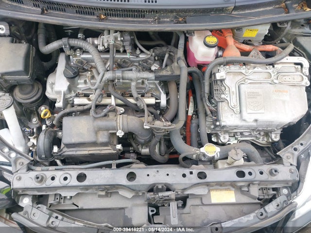 Toyota Prius C Three 2015 JTDKDTB33F1586220 Image 10