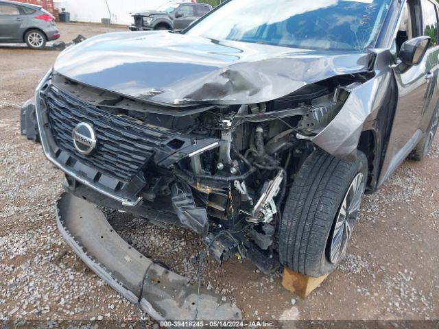 5N1AT3BA4MC733915 Nissan Rogue Sv Fwd