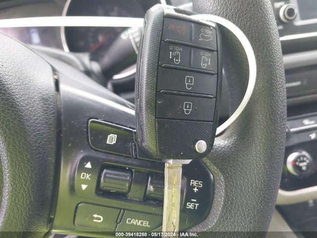 KIA SEDONA LX 2021 KNDMB5C14M6662115 Image 11